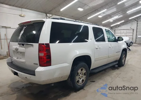 2009 Chevrolet Suburban 1500 Lt2 z USA, uszkodzony, nr VIN 1GNFK26389R267808